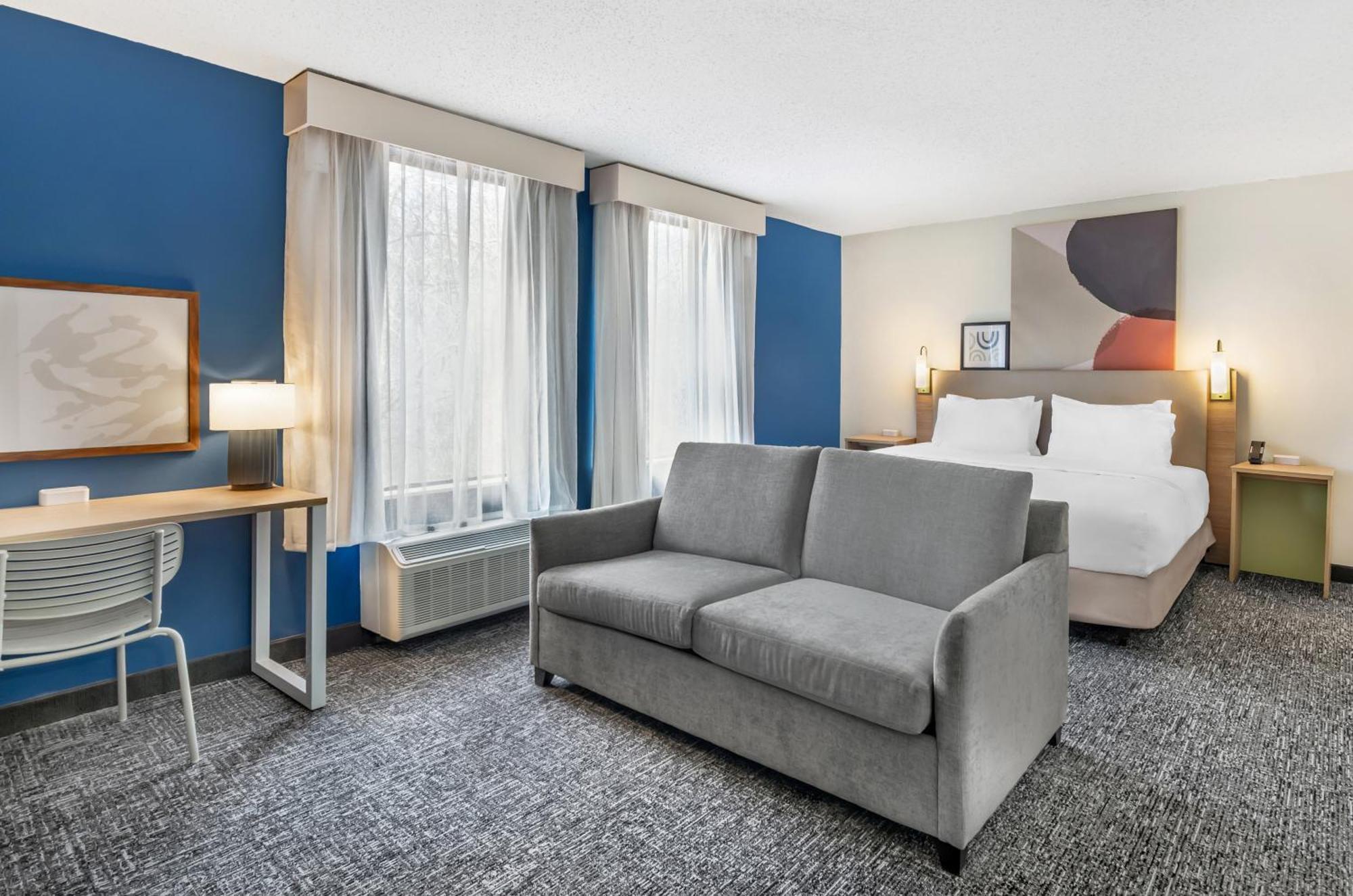 Spark By Hilton Airport Roanoke