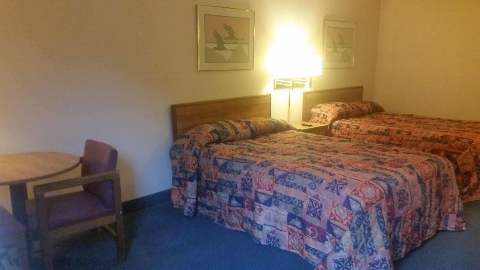 Spark By Hilton Airport Hotel 2*